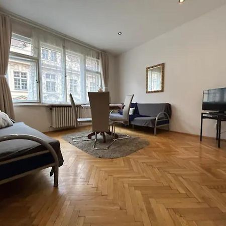 Old Town Residence - Konviktska Praga Zewnętrze zdjęcie