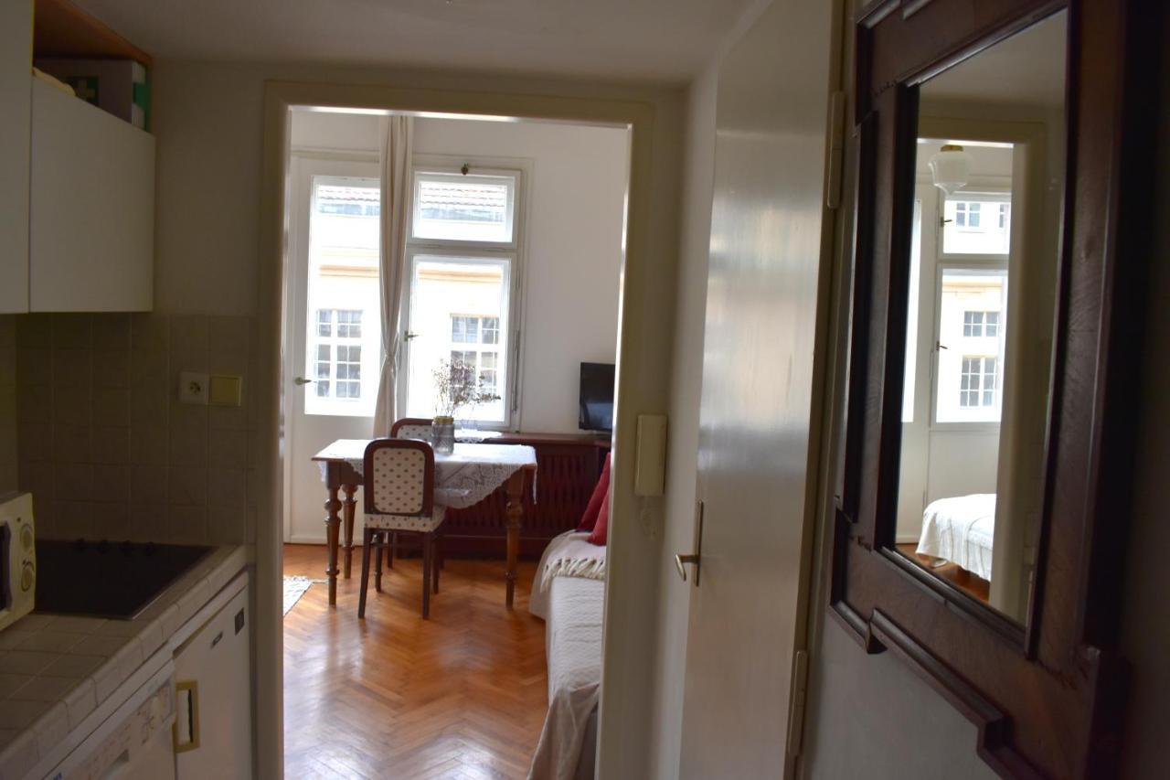 Old Town Residence - Konviktska Praga Zewnętrze zdjęcie